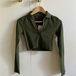 NWT: Zara women’s long sleeve crop top in olive green